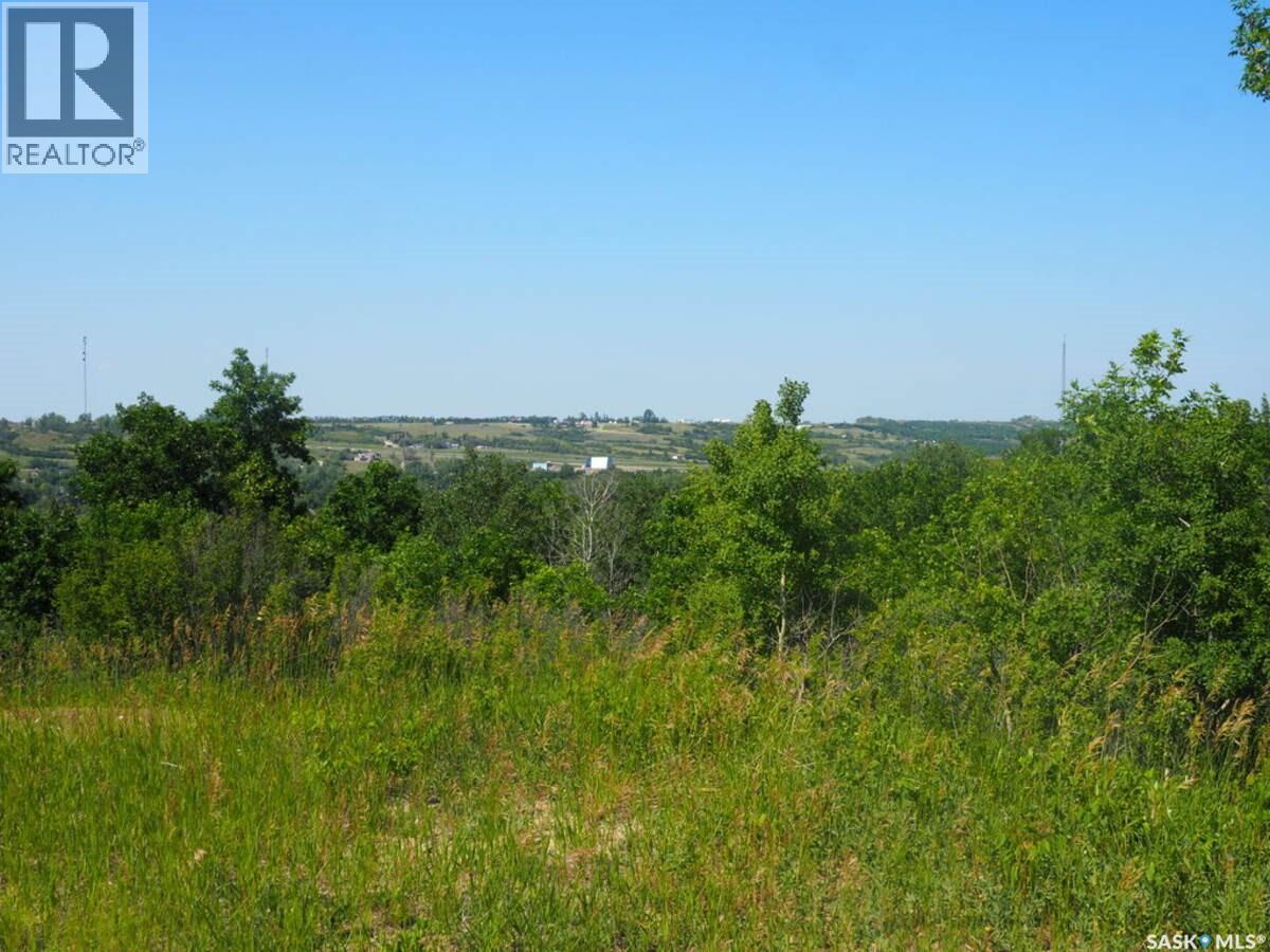 551 James Street S, Lumsden, Saskatchewan  S0G 3C0 - Photo 2 - SK046347