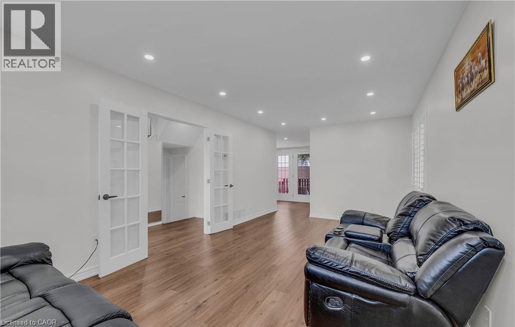 191 Stirling Macgregor Drive, Cambridge, Ontario  N1S 4Z8 - Photo 10 - 40857658