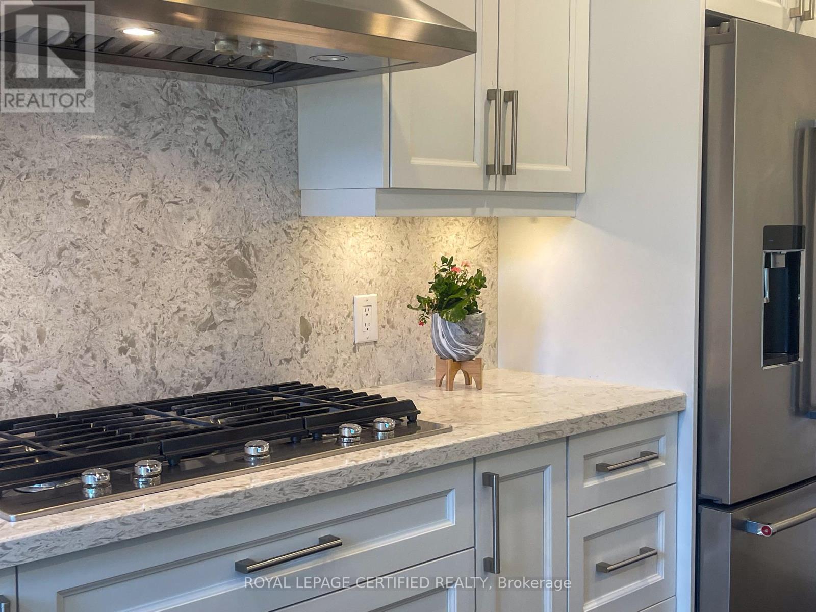 462 The Kingsway, Toronto, Ontario  M9A 3W4 - Photo 14 - W13605190