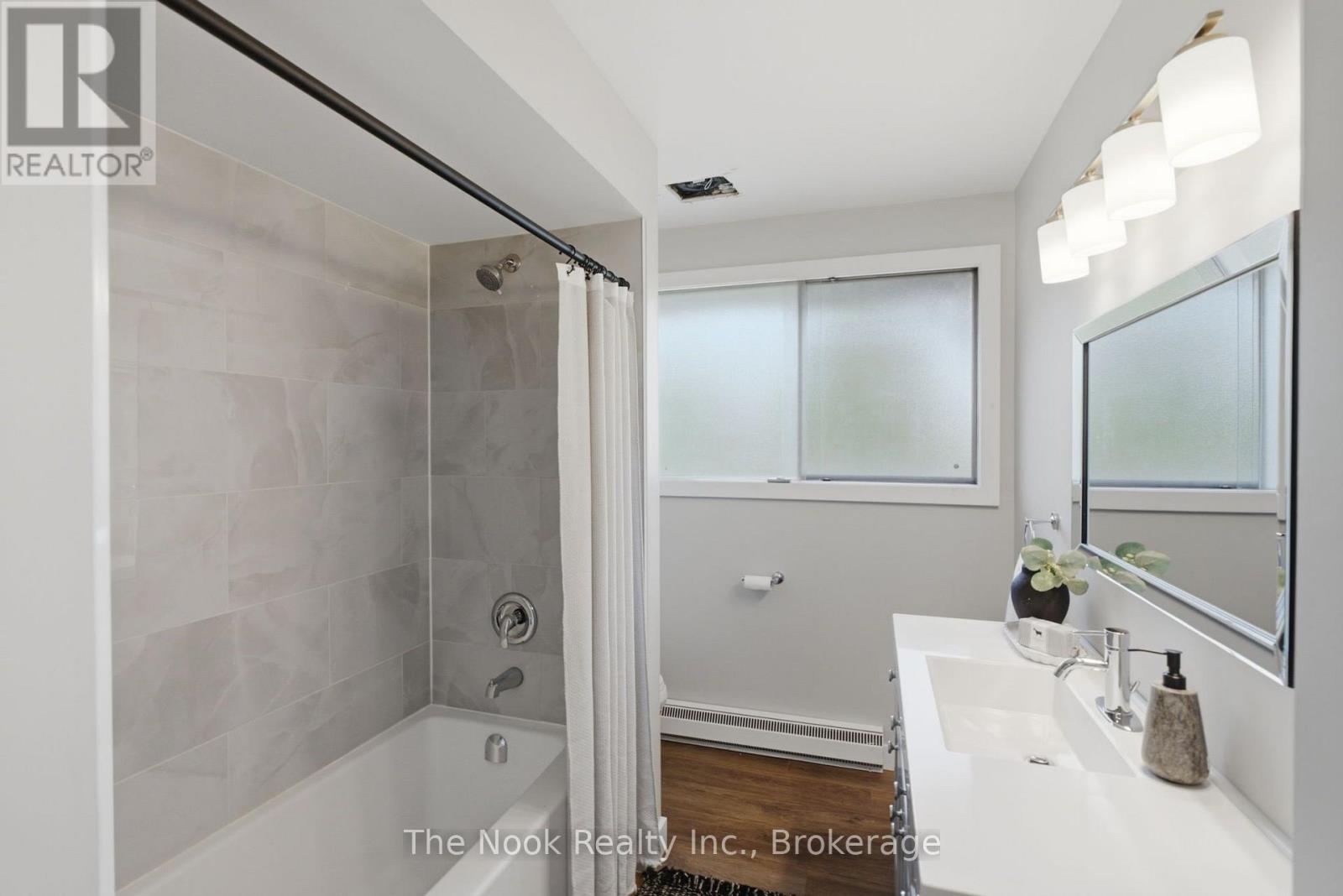 98 Durham Street, Oshawa, Ontario  L1J 5P8 - Photo 29 - E13702500