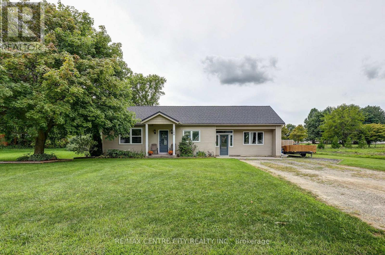 244 Currie Road, Dutton/dunwich, Ontario  N0L 1J0 - Photo 2 - X13702532