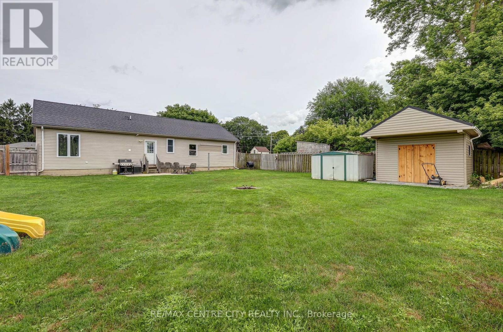 244 Currie Road, Dutton/dunwich, Ontario  N0L 1J0 - Photo 8 - X13702532