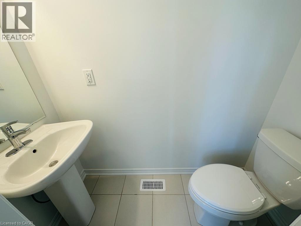 219 Histand Trail, Kitchener, Ontario  N2R 1P6 - Photo 5 - 40852104