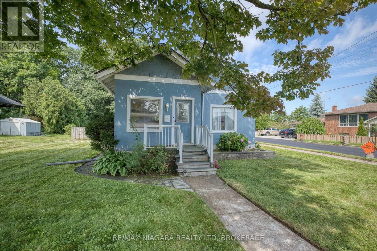 5469 Prince Edward Avenue, Niagara Falls, Ontario  L2G 5H7 - Photo 2 - X13702480