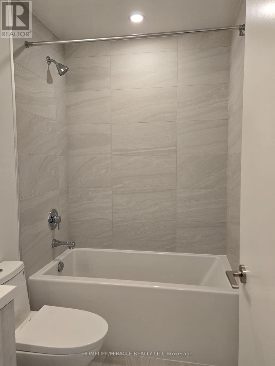 2301 - 400 King Street, Toronto, Ontario  M5V 1K2 - Photo 13 - C13702520