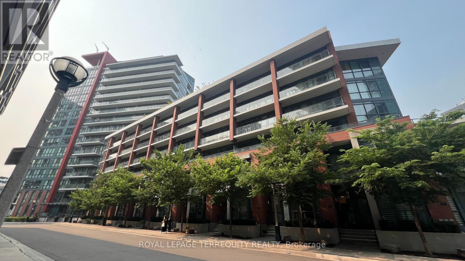 532 - 50 Bruyeres Mews, Toronto, Ontario  M5V 0H8 - Photo 1 - C13702524