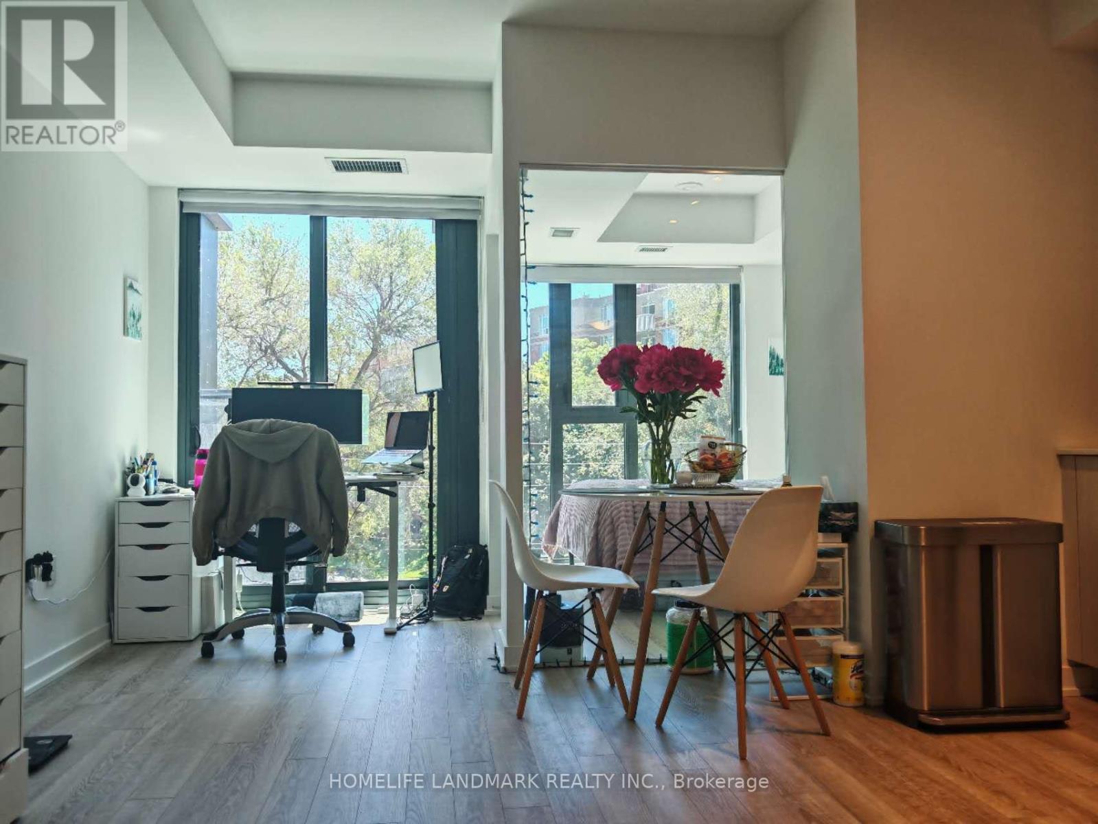 310 - 250 Lawrence Avenue W, Toronto, Ontario  M5M 1B2 - Photo 6 - C13702558