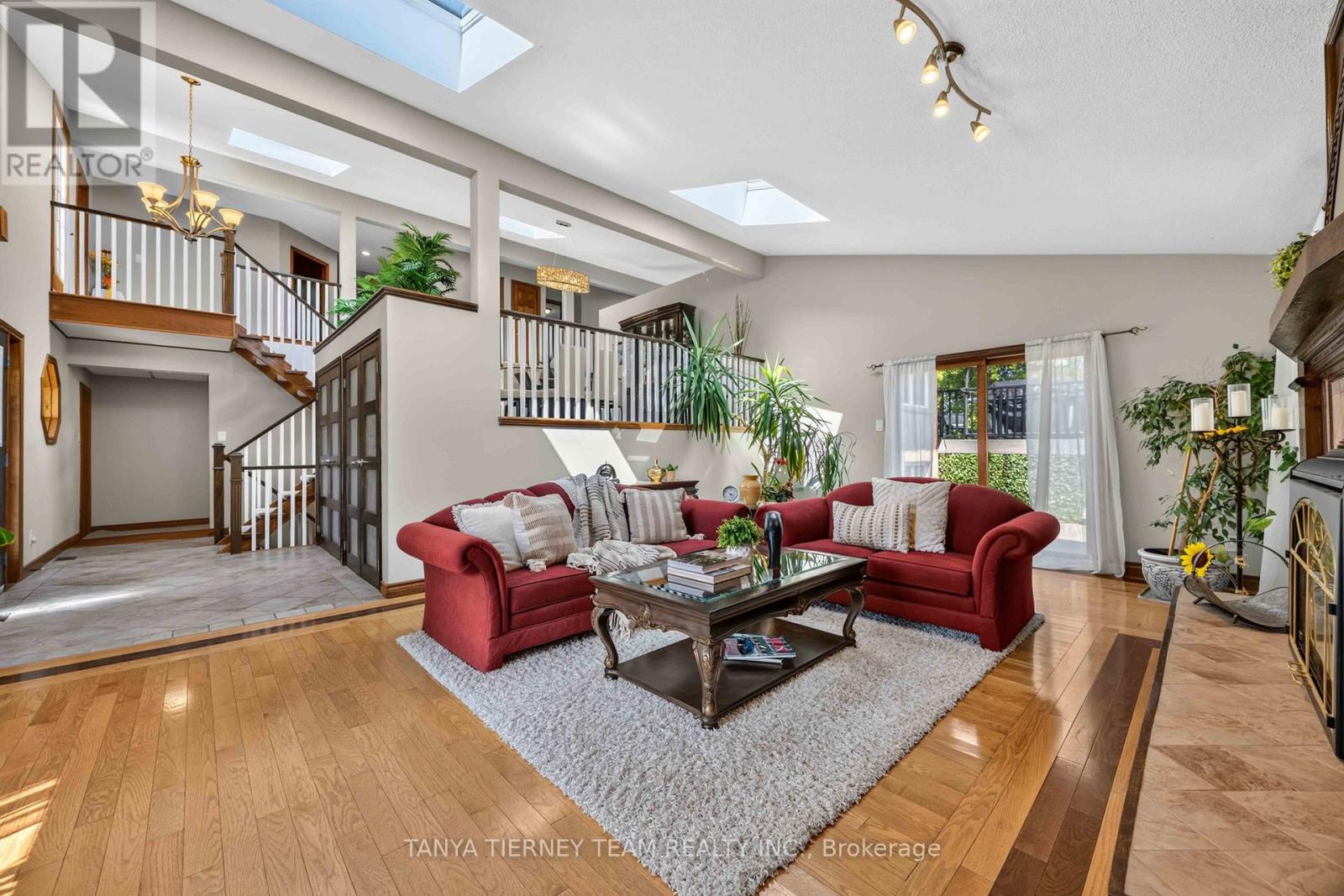 4883 Old Brock Road, Pickering, Ontario  L1Y 1A6 - Photo 7 - E13702550