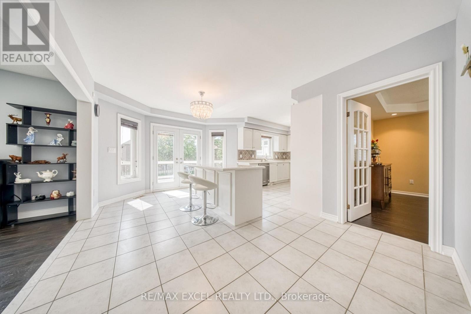 352 Crofters Road, Vaughan, Ontario  L4L 8Y3 - Photo 11 - N13702536