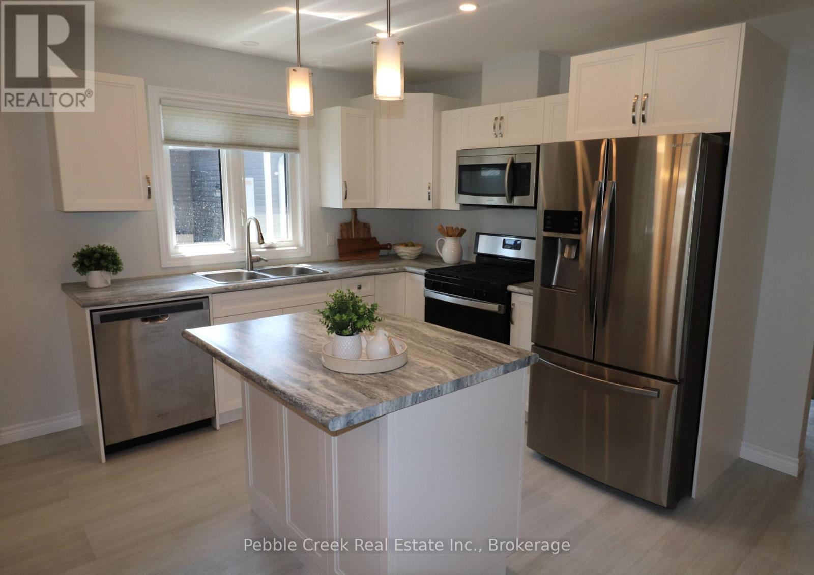 96 Lake Breeze Drive, Ashfield-Colborne-Wawanosh, Ontario  N7A 0B9 - Photo 13 - X13702484