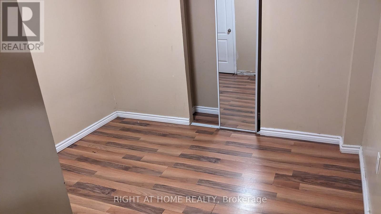 Bsmt - 3470 Crimson King Circle, Mississauga, Ontario  L5N 8M9 - Photo 6 - W13702468