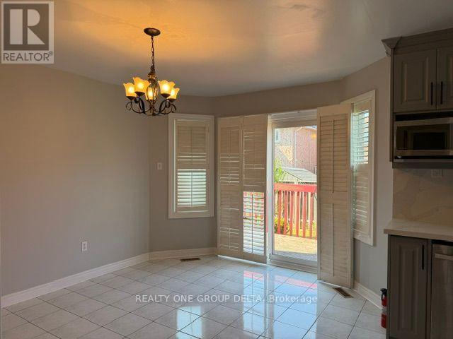 Upper - 24 Arborview Crescent, Toronto, Ontario  M9W 7B3 - Photo 16 - W13702564