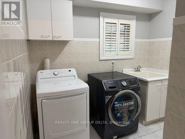 Upper - 24 Arborview Crescent, Toronto, Ontario  M9W 7B3 - Photo 19 - W13702564