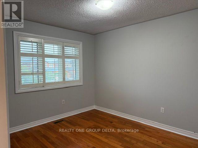 Upper - 24 Arborview Crescent, Toronto, Ontario  M9W 7B3 - Photo 38 - W13702564
