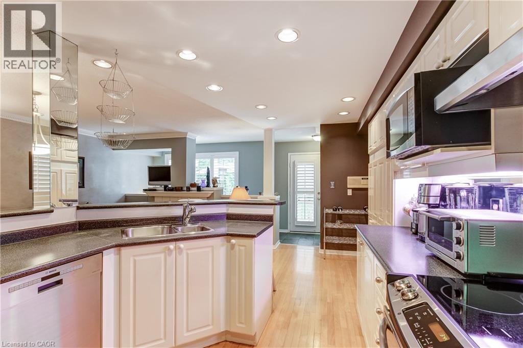 1084 W Queen Street W Unit# 8b, Mississauga, Ontario  L5H 4K4 - Photo 14 - 40830226