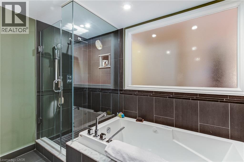 1084 W Queen Street W Unit# 8b, Mississauga, Ontario  L5H 4K4 - Photo 24 - 40830226