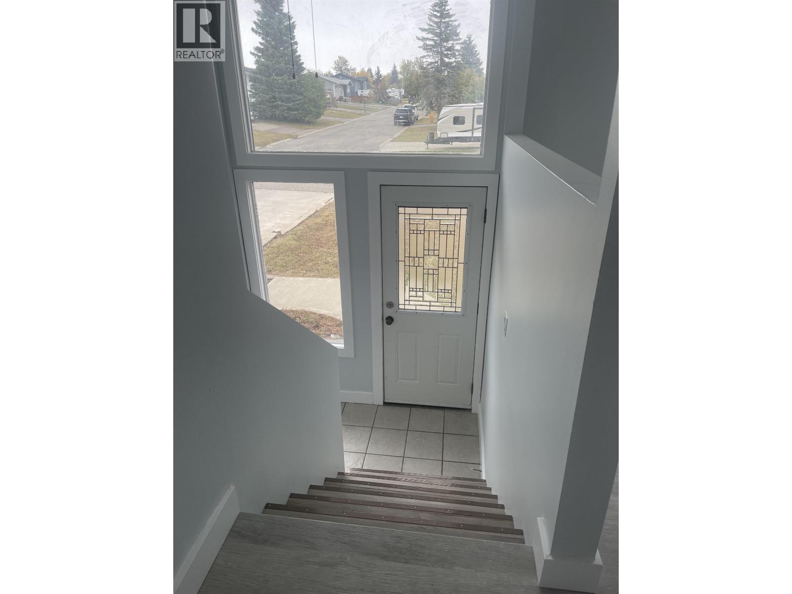 9616 92 Street, Fort St. John, British Columbia  V1J 5C9 - Photo 3 - R3089931