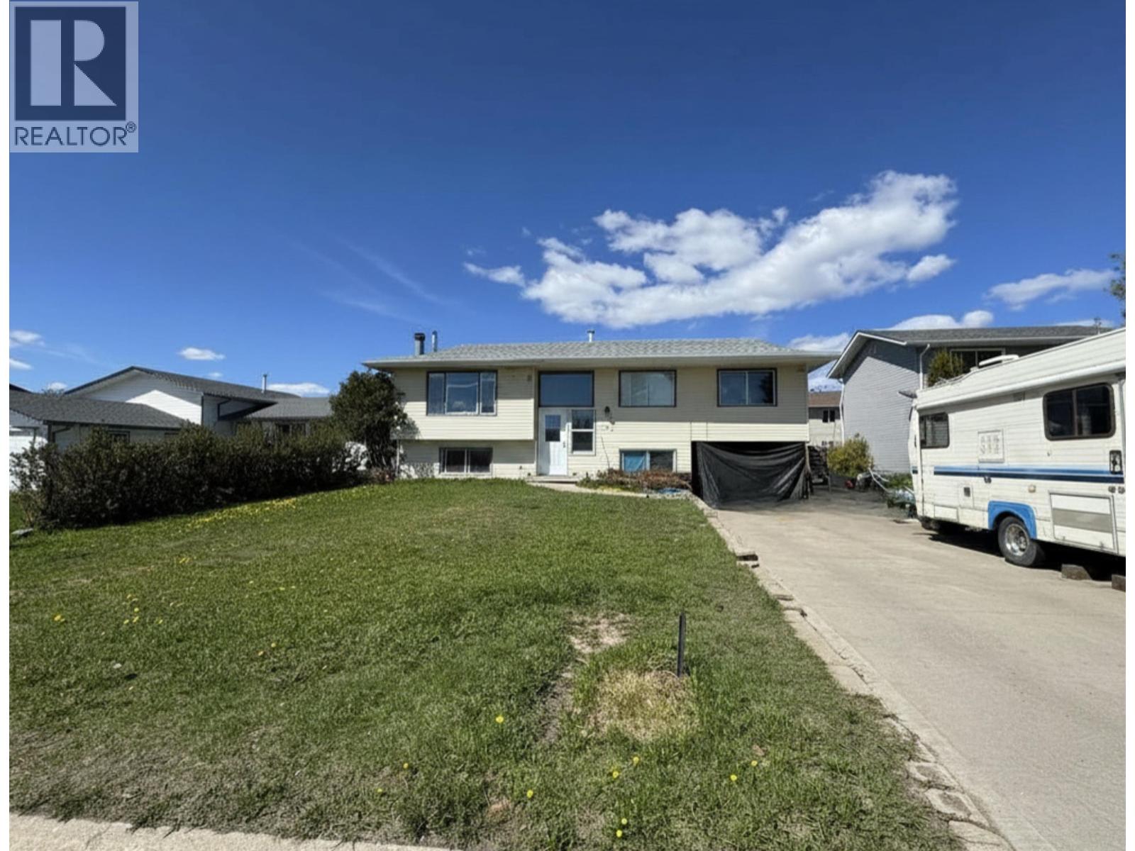 9616 92 Street, Fort St. John, British Columbia  V1J 5C9 - Photo 2 - R3089931