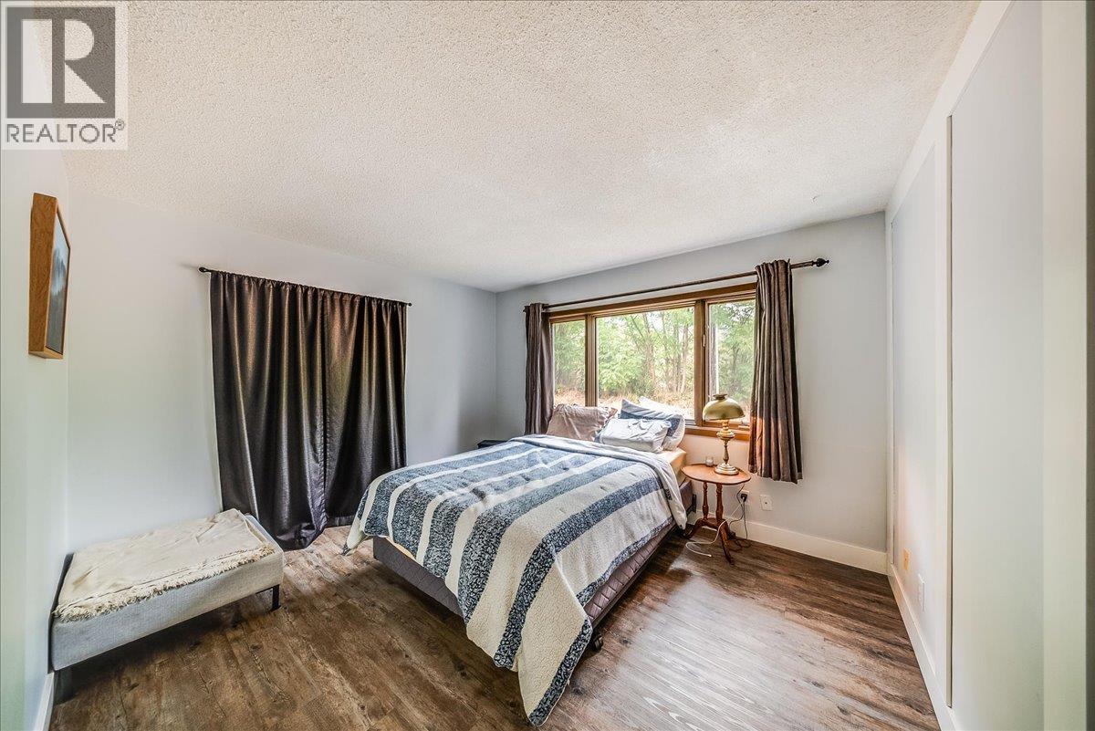 814 16th Avenue, Genelle, British Columbia  V0G 1G0 - Photo 17 - 10397568