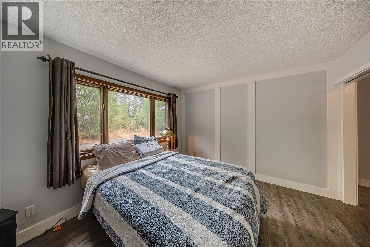 814 16th Avenue, Genelle, British Columbia  V0G 1G0 - Photo 18 - 10397568
