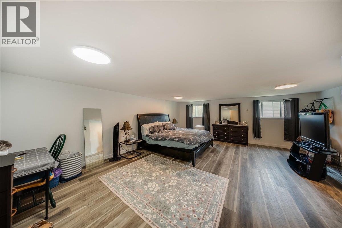 814 16th Avenue, Genelle, British Columbia  V0G 1G0 - Photo 33 - 10397568