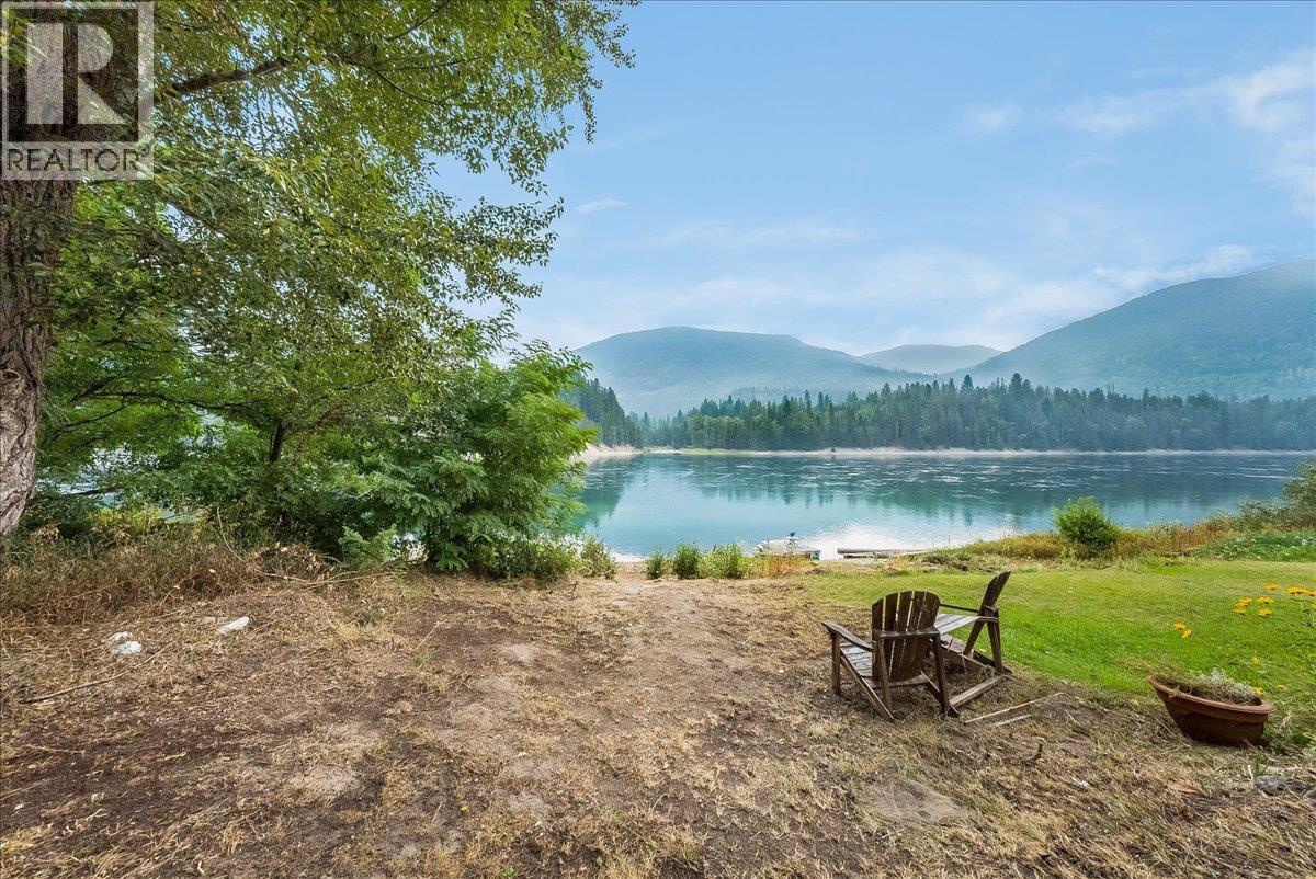 814 16th Avenue, Genelle, British Columbia  V0G 1G0 - Photo 43 - 10397568