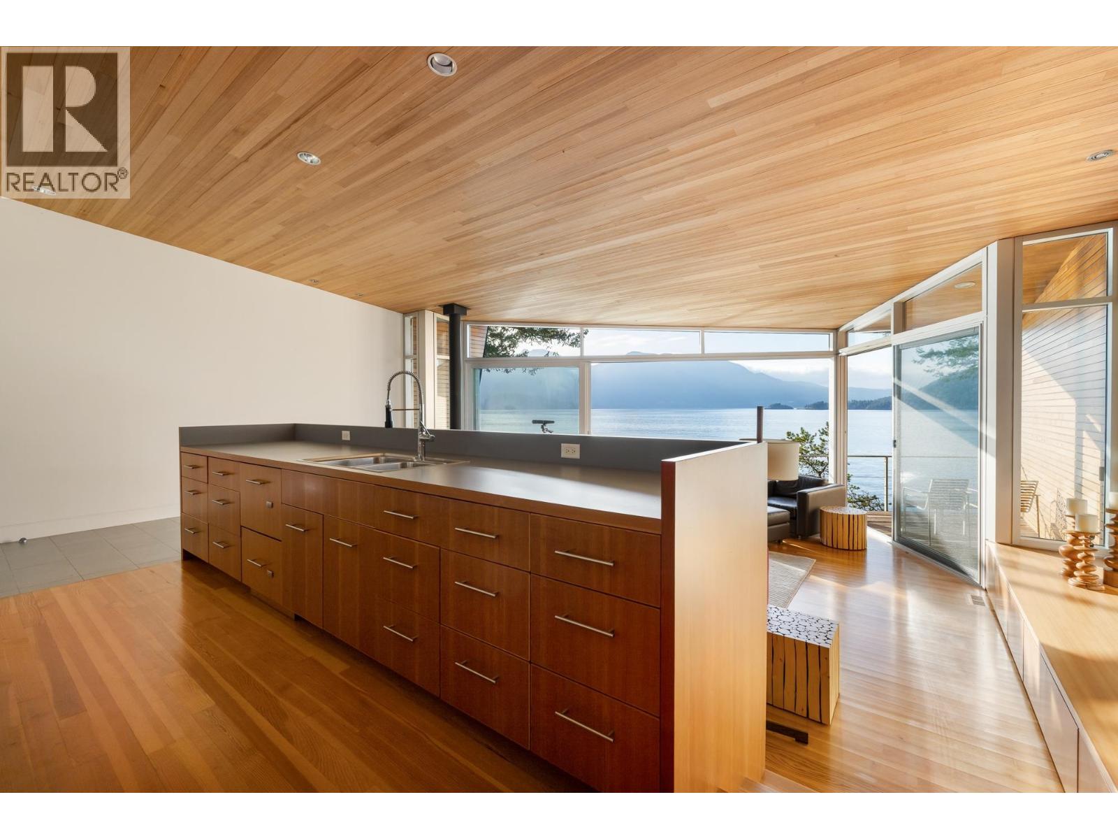 671 Bowen View Road, Gambier Island, British Columbia  A0A 0A0 - Photo 16 - R3118982