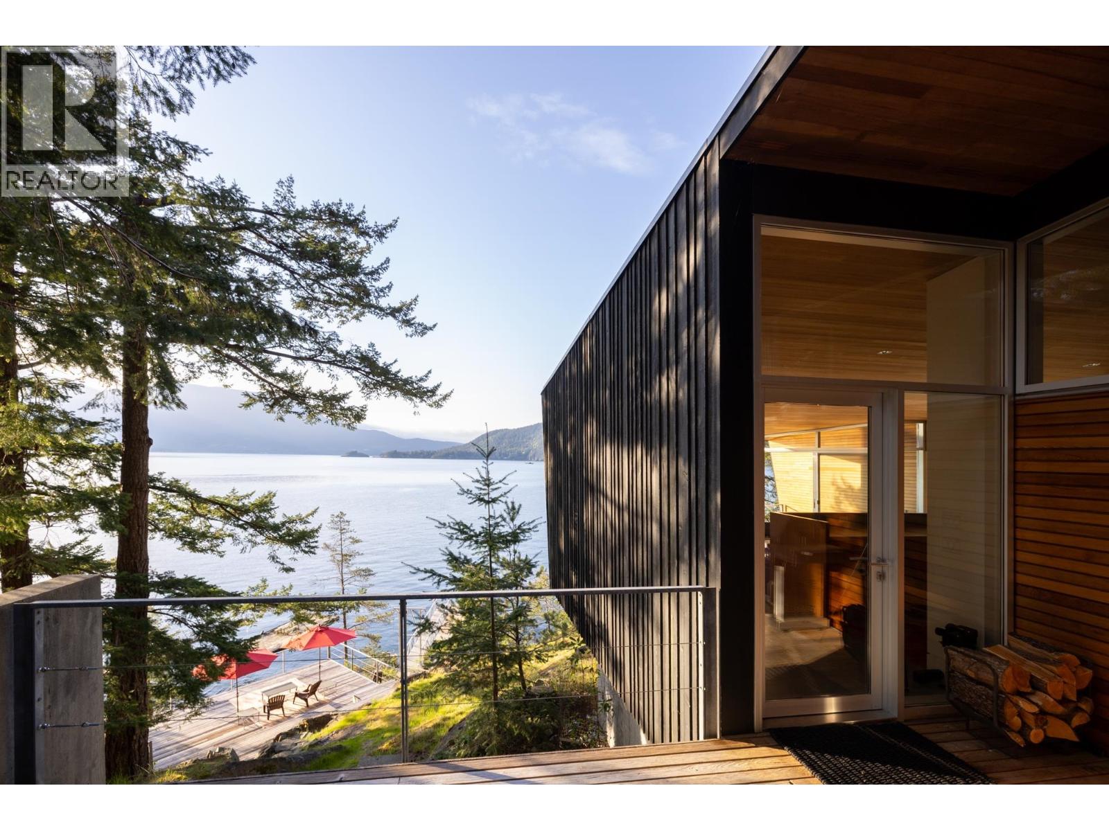 671 Bowen View Road, Gambier Island, British Columbia  A0A 0A0 - Photo 2 - R3118982