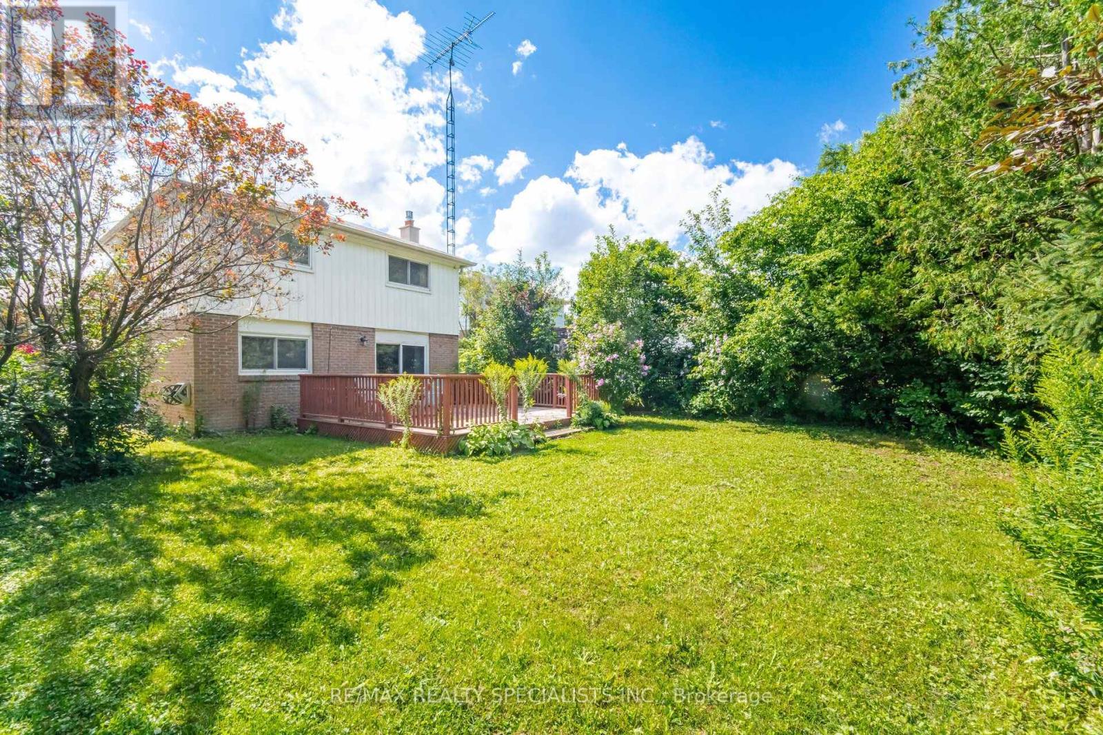 3637 Chiplow Road, Mississauga, Ontario  L4X 2R1 - Photo 31 - W13702022