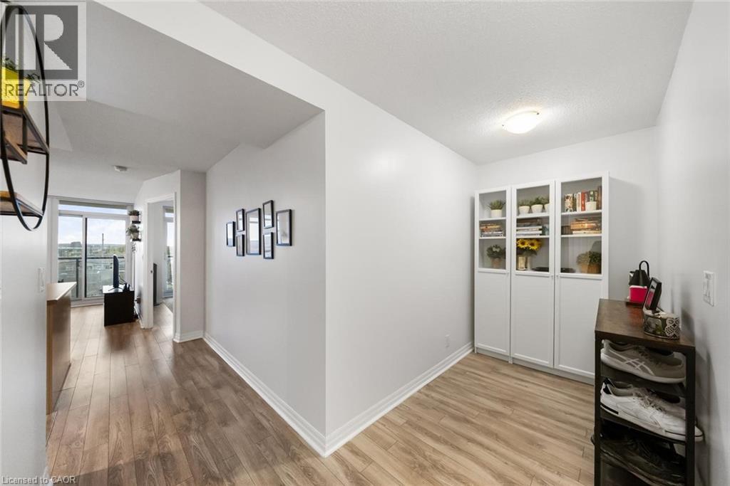 1940 Ironstone Drive Unit# 808, Burlington, Ontario  L7L 0E4 - Photo 6 - 40857653