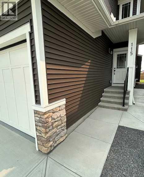 115 Fireside Street, Cochrane, Alberta  T4C 3J2 - Photo 2 - A2303910
