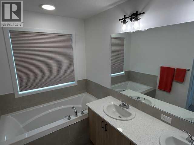 115 Fireside Street, Cochrane, Alberta  T4C 3J2 - Photo 22 - A2303910
