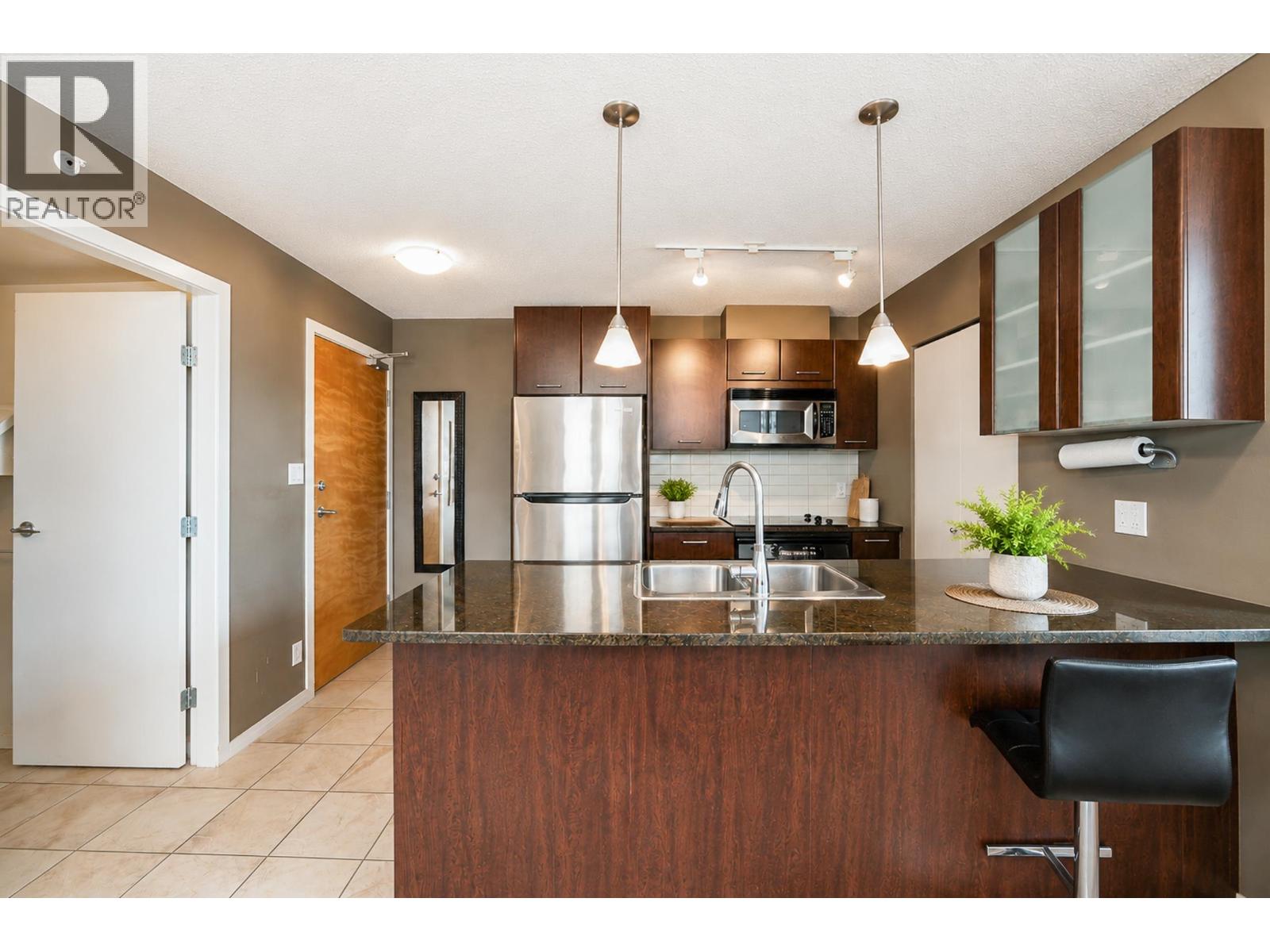 2102 1155 Seymour Street, Vancouver, British Columbia  V6B 1K2 - Photo 8 - R3157470