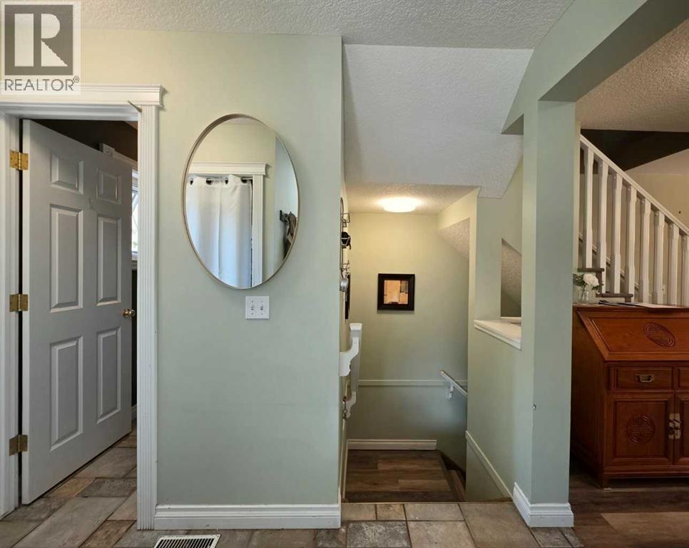 672 Killarney Glen Court SW, Calgary, Alberta  T3E 7H4 - Photo 21 - A2333764