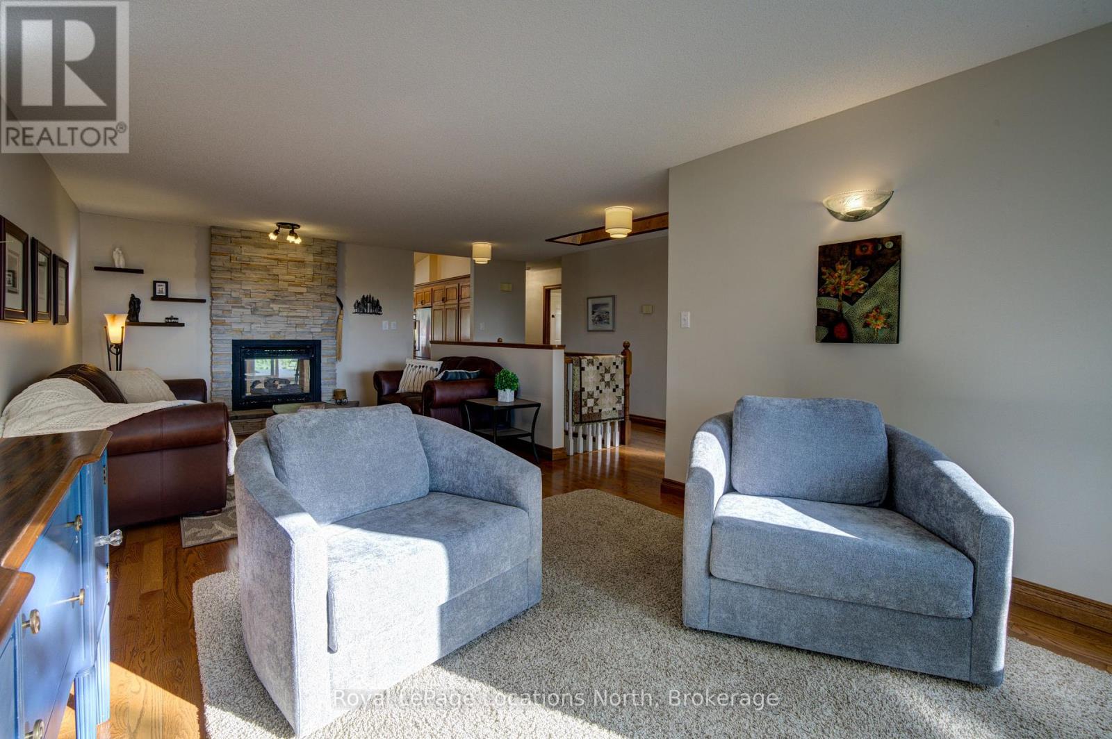 2225 Tiny Beaches Road S, Tiny, Ontario  L0L 1P0 - Photo 12 - S13702330
