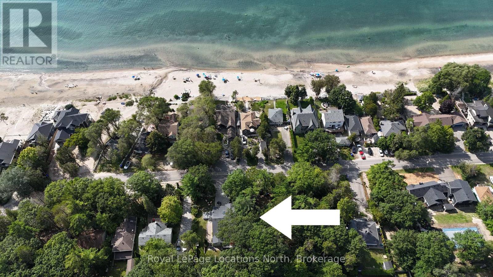 2225 Tiny Beaches Road S, Tiny, Ontario  L0L 1P0 - Photo 4 - S13702330