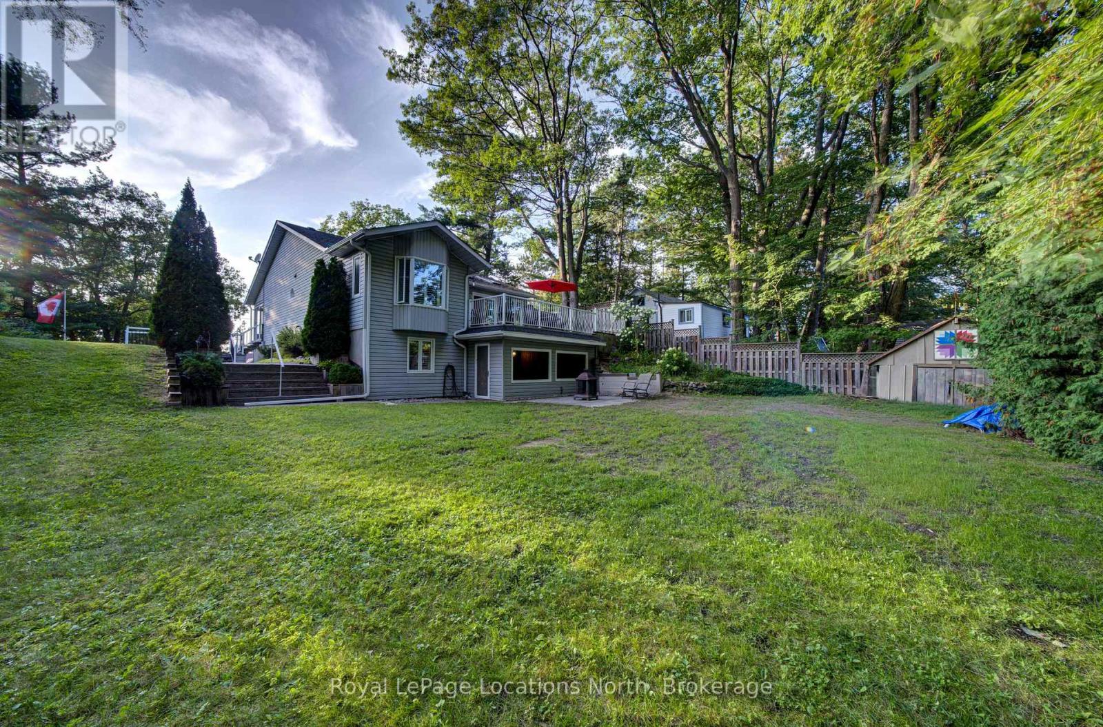 2225 Tiny Beaches Road S, Tiny, Ontario  L0L 1P0 - Photo 42 - S13702330