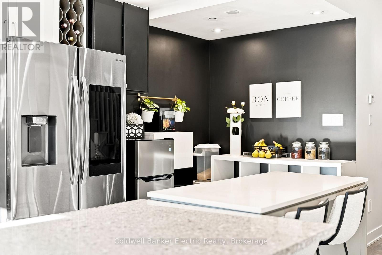 42 William Duncan Road, Toronto, Ontario M3K 0C5 - Photo 11 - W13702576