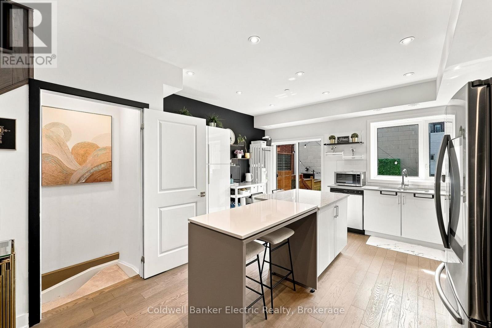 42 William Duncan Road, Toronto, Ontario M3K 0C5 - Photo 14 - W13702576