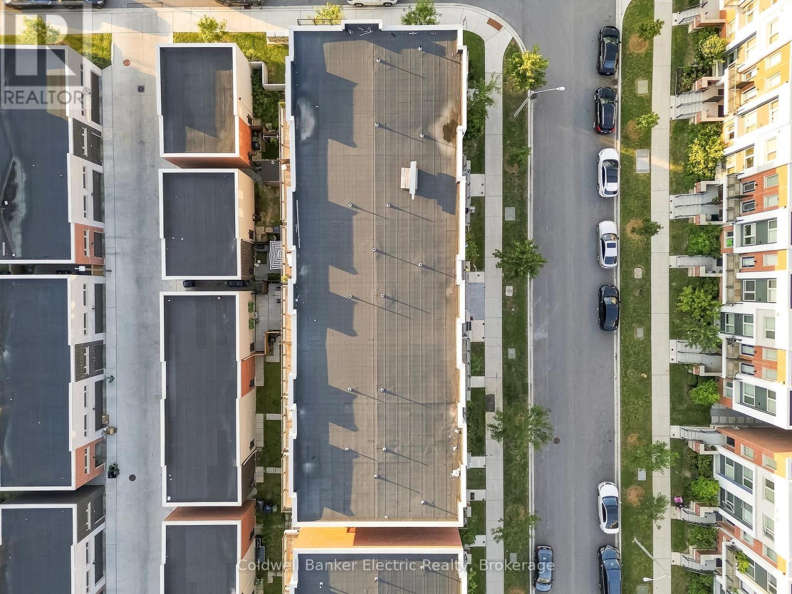 42 William Duncan Road, Toronto, Ontario M3K 0C5 - Photo 2 - W13702576