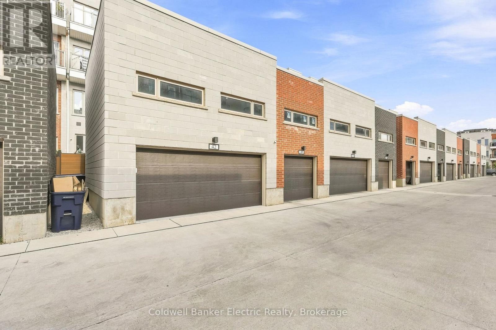 42 William Duncan Road, Toronto, Ontario M3K 0C5 - Photo 48 - W13702576