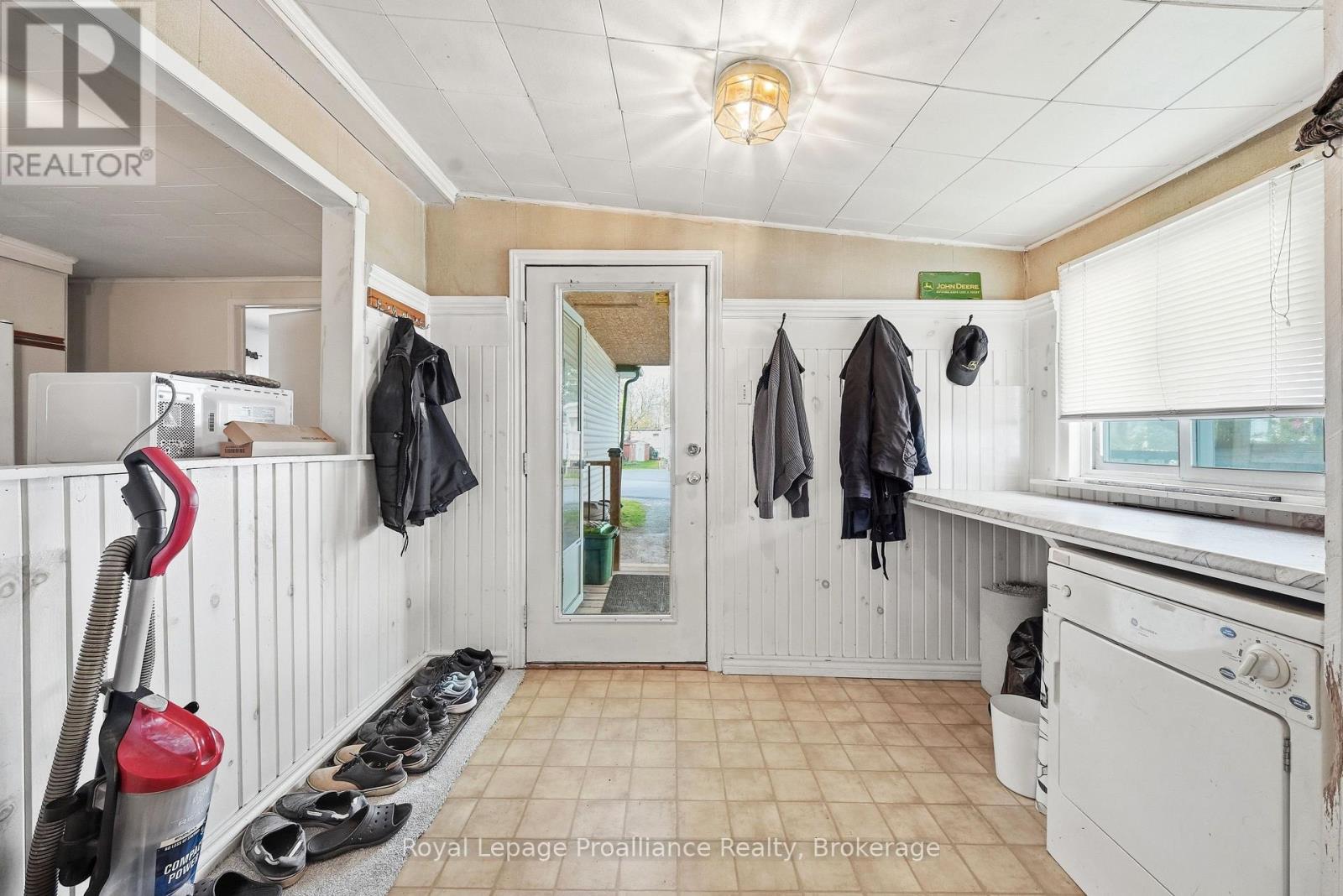 39 - 63 Whites Road, Quinte West (Sidney Ward), Ontario  K8V 5P5 - Photo 6 - X13702634