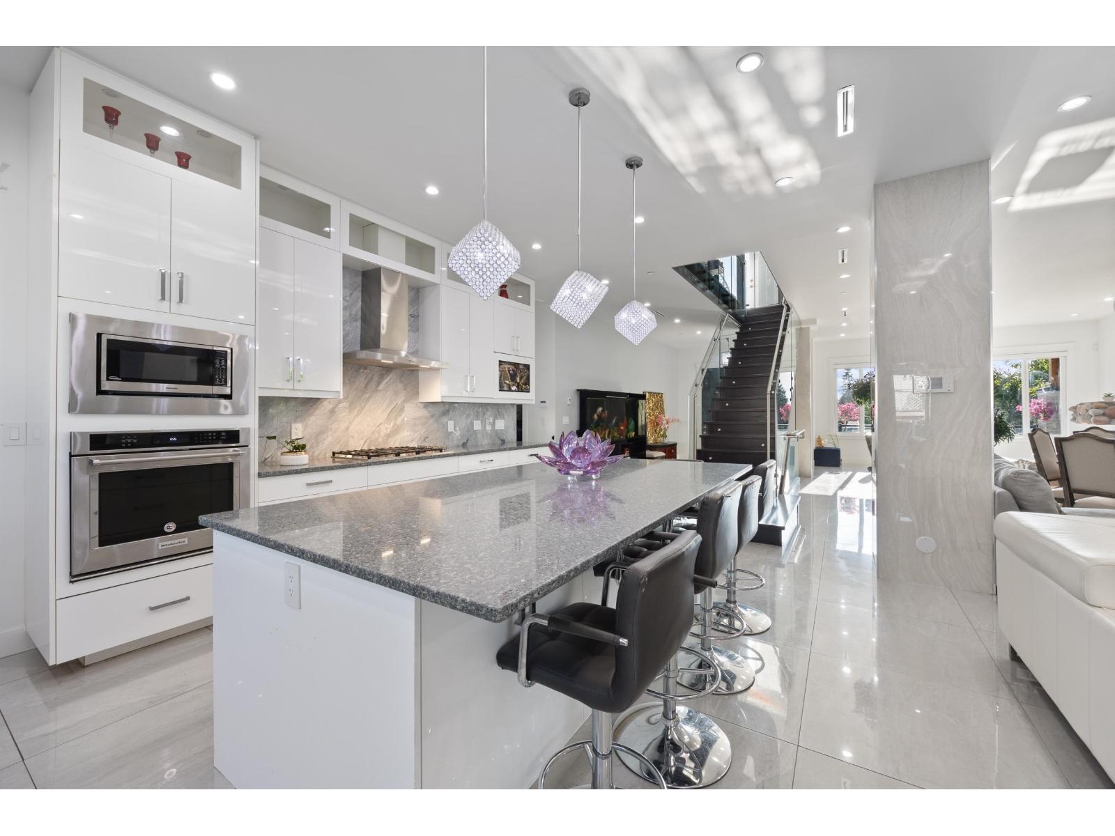10088 121 Street, Surrey, British Columbia  V3V 4K5 - Photo 12 - R3157719