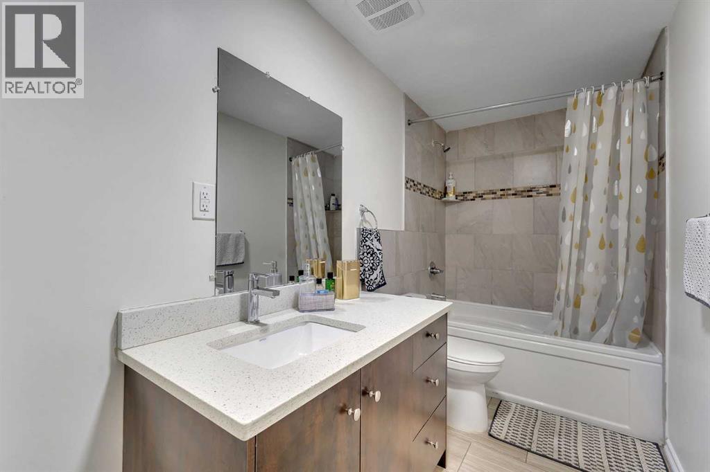 308 Kinniburgh Link, Chestermere, Alberta  T1X 0P8 - Photo 41 - A2334260