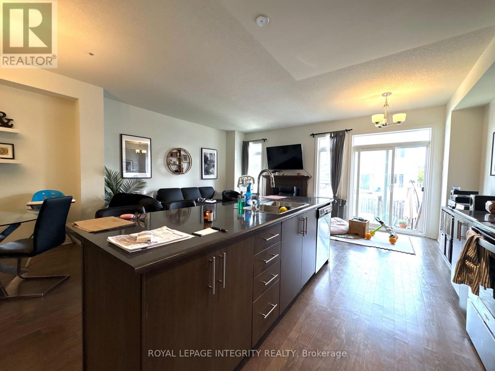 148 Overberg Way, Ottawa, Ontario  K2S 0V8 - Photo 10 - X13702630