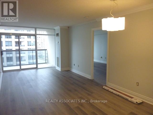801 - 880 GRANDVIEW WAY, Toronto, Ontario