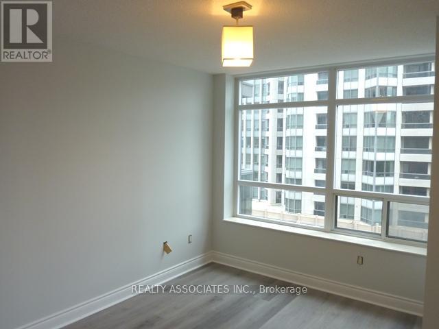 801 - 880 Grandview Way, Toronto, Ontario M2N 7B2 - Photo 10 - C13702578