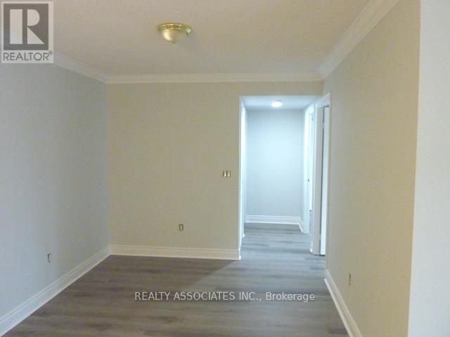 801 - 880 Grandview Way, Toronto, Ontario M2N 7B2 - Photo 3 - C13702578