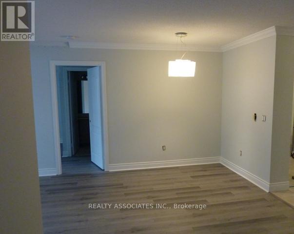 801 - 880 Grandview Way, Toronto, Ontario M2N 7B2 - Photo 5 - C13702578