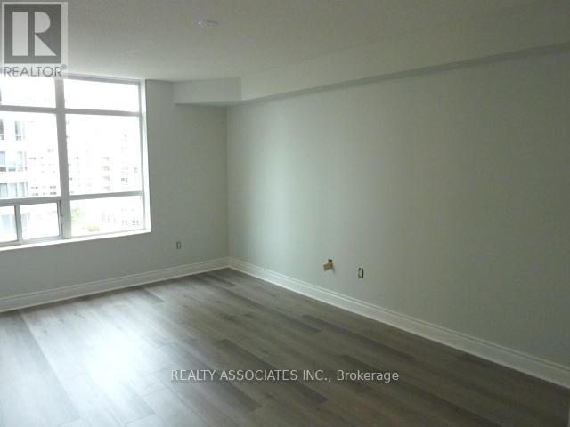 801 - 880 Grandview Way, Toronto, Ontario M2N 7B2 - Photo 8 - C13702578